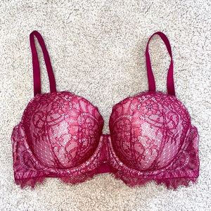 Victoria’s Secret Lightly Lined Lace Bra
